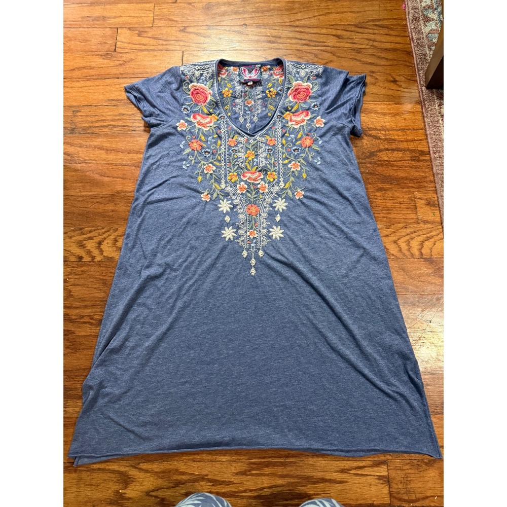Johnny Was Los Angeles Blue Embroidered Floral V-Neck‎ T-Shirt Dress J32918-5 S